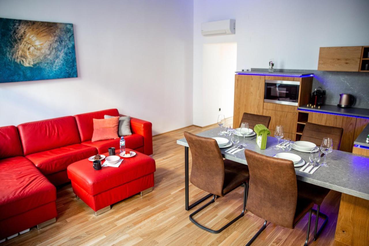 Am-Residence Glg Wina Bagian luar foto