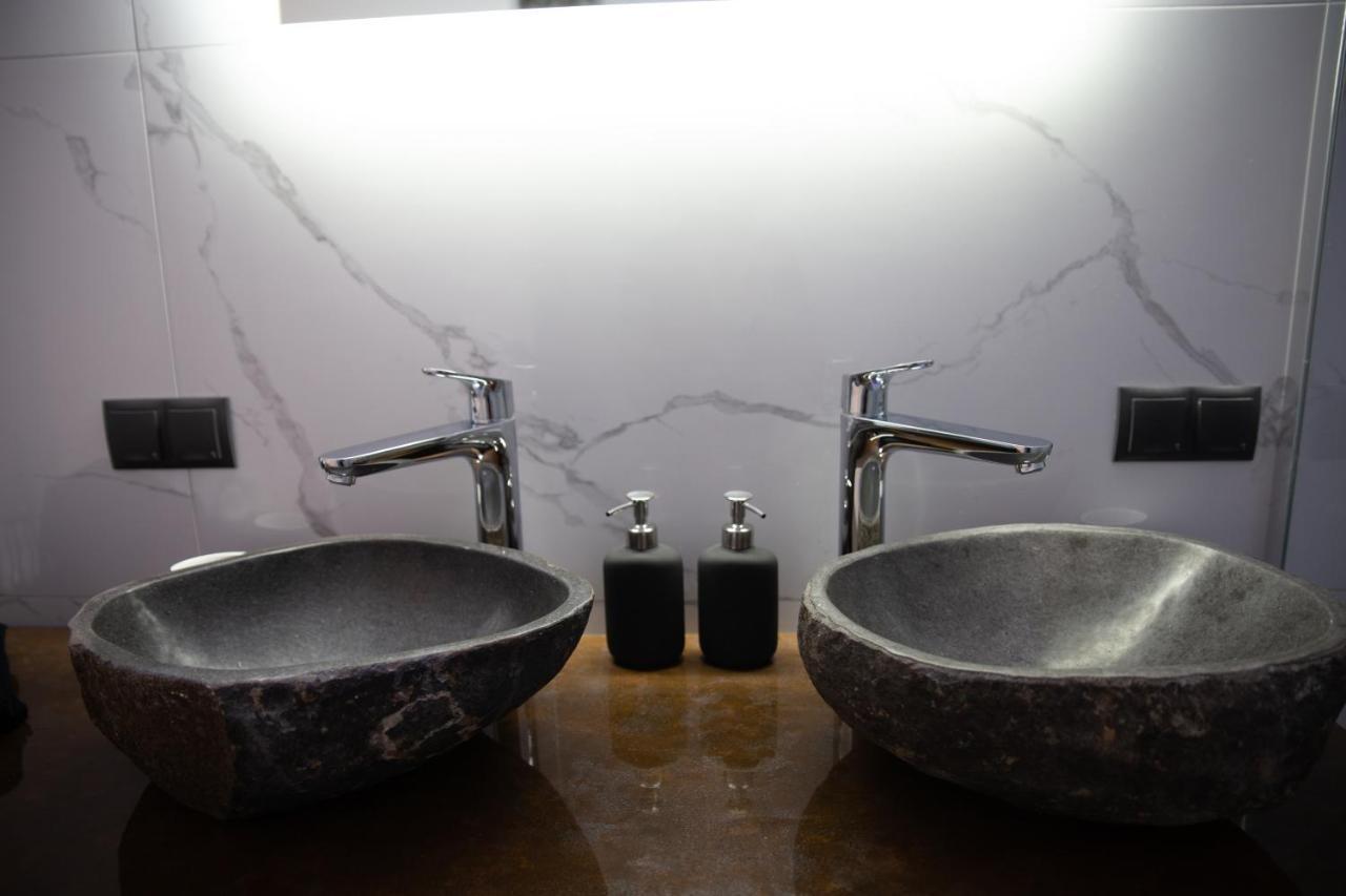 Am-Residence Glg Wina Bagian luar foto